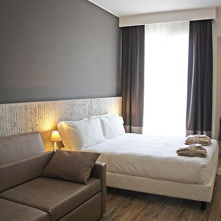 Hotel Universal Senigallia Esterno foto