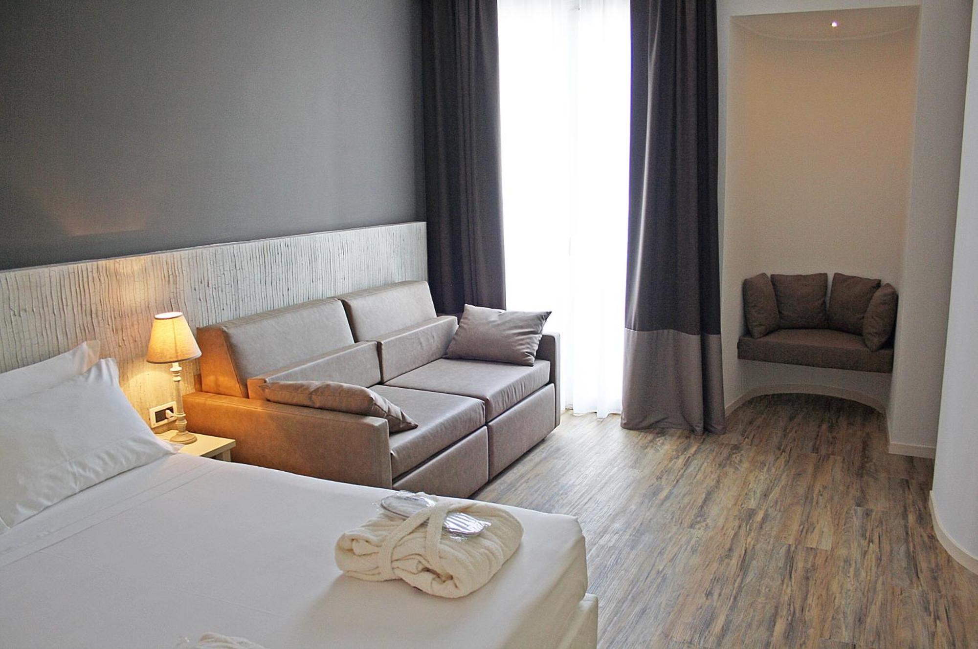 Hotel Universal Senigallia Esterno foto